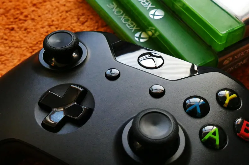 Xbox Stopped Trying to Beat PlayStation — And That Might Be the Smartest Move in Gaming